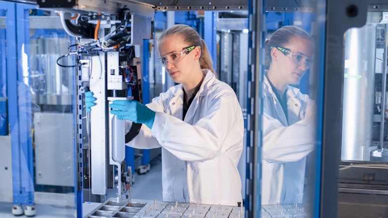 Automation Innovations in Adhesive Formulation Laboratories